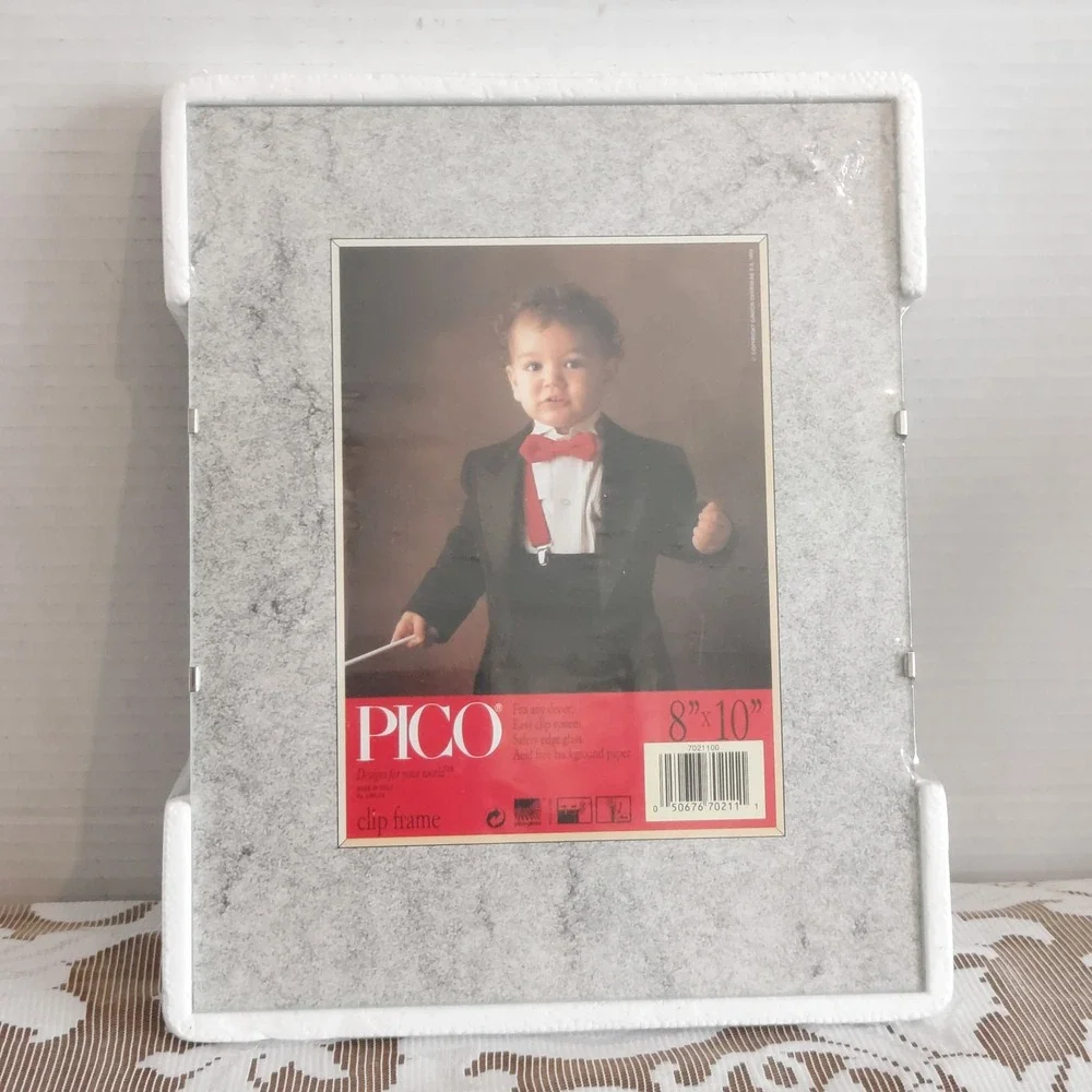 PICO Vintage 1992 Glass Clip Frame 8x10 Frameless Minimalist Made in Italy Chic
